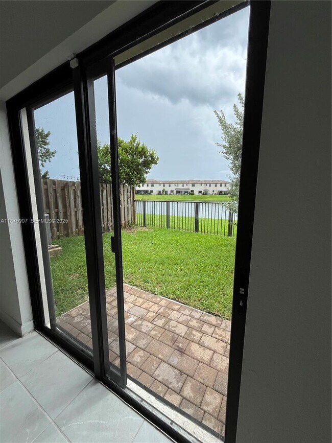 Building Photo - 10008 SW 228th Terrace