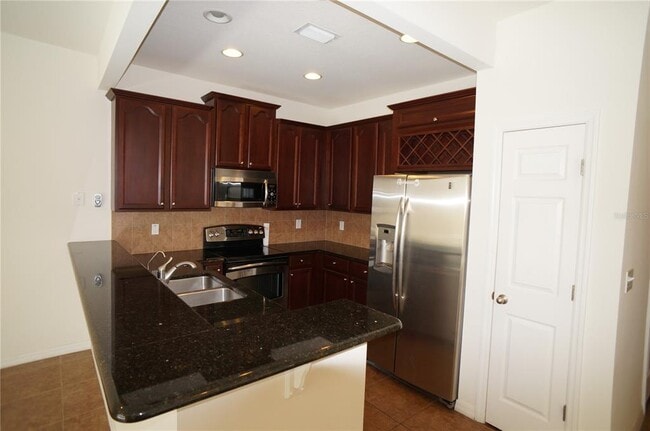 Building Photo - 1515 Bowmore Dr