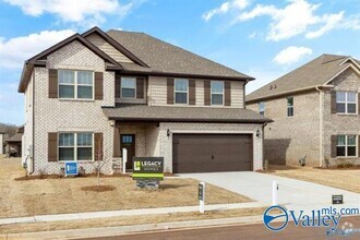 Building Photo - 102 Coco Cir