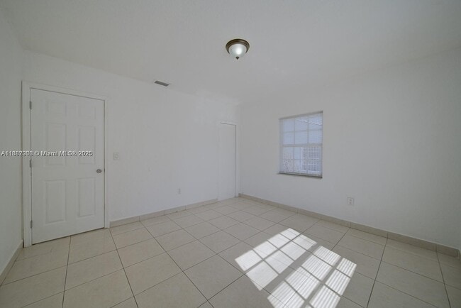 Building Photo - 1471 NW 93rd St
