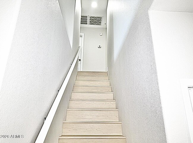 Building Photo - 15677 N 29th St