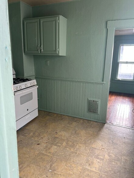 Building Photo - 2038 Lodi St