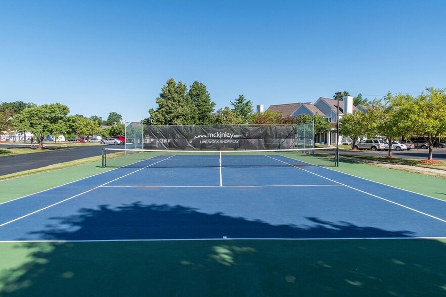 Tennis Court - Traver Ridge