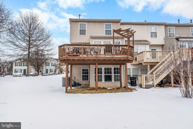 Building Photo - 7711 Cornerstone Way