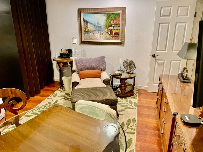 Building Photo - 2407 Sonora Ct