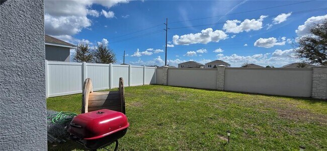 Building Photo - 299 Bottle Brush Dr