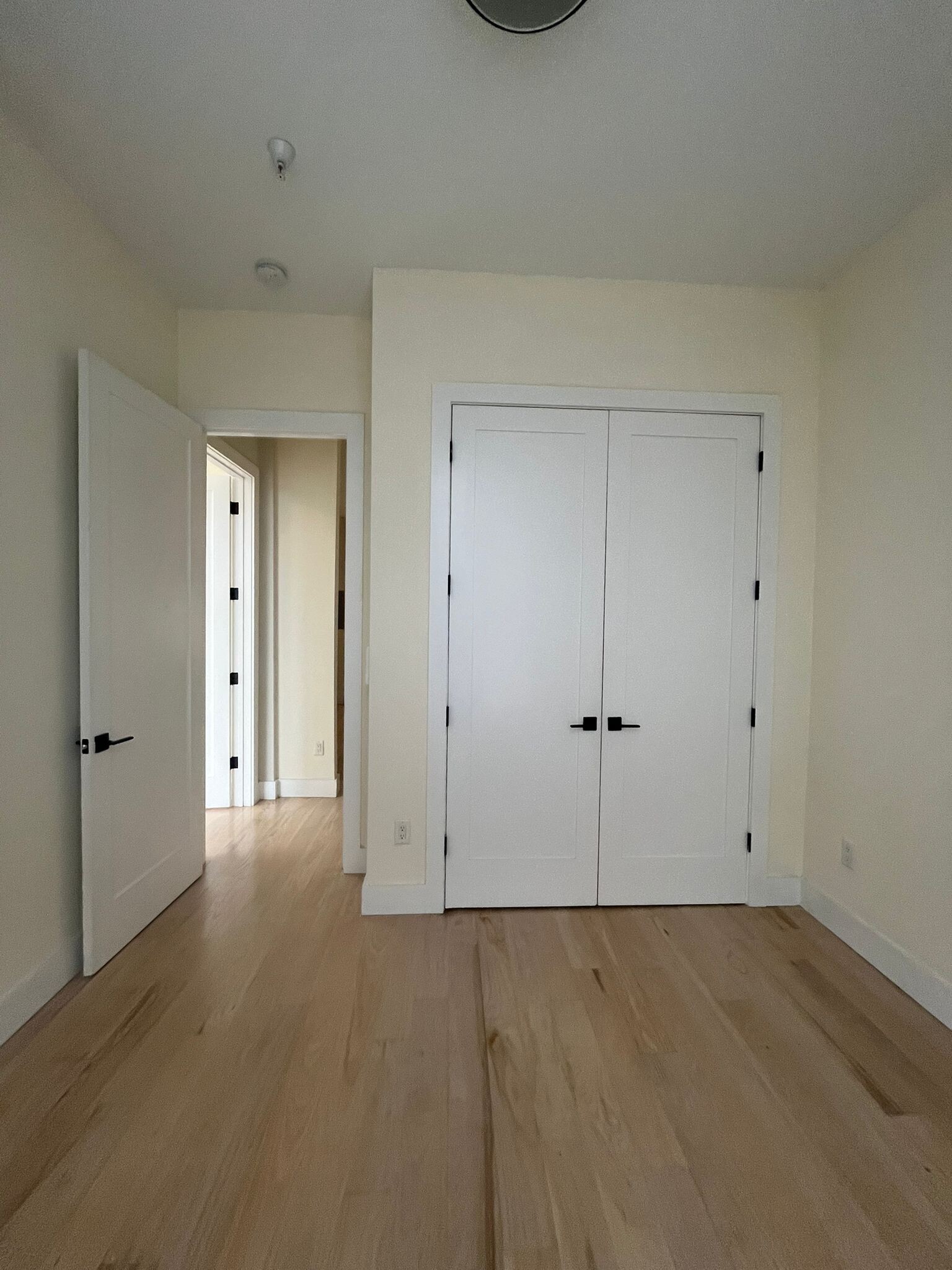 Building Photo - 610 Communipaw Ave