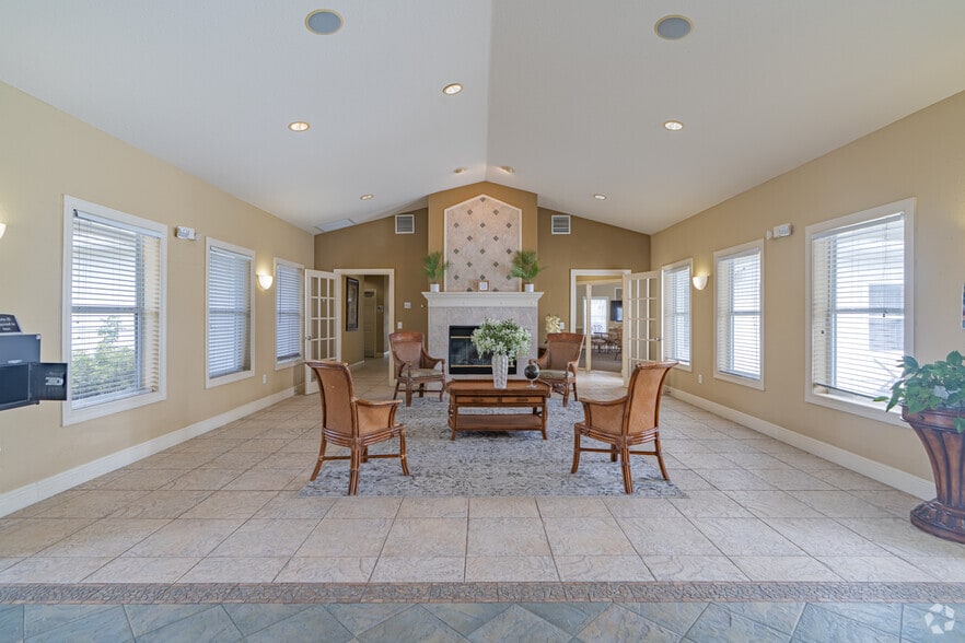 Clubroom - Palms at Vero Beach