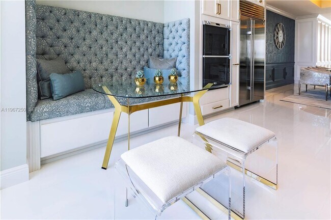 Building Photo - 18101 Collins Ave