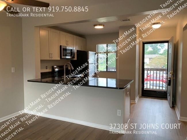 Building Photo - 3730B St Johns Ct