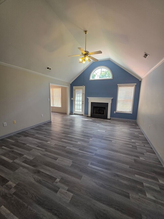 Building Photo - 3 Bed, 2 Bath Family Home in Moore, SC