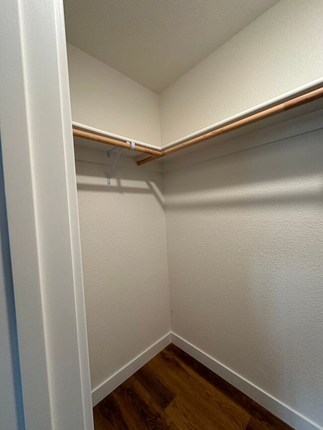 Building Photo - Updated Home with Island Kitchen, LVP Flooring, and Yard Care Included!