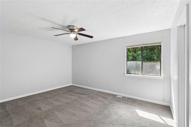 Building Photo - 7055 Hania Dr