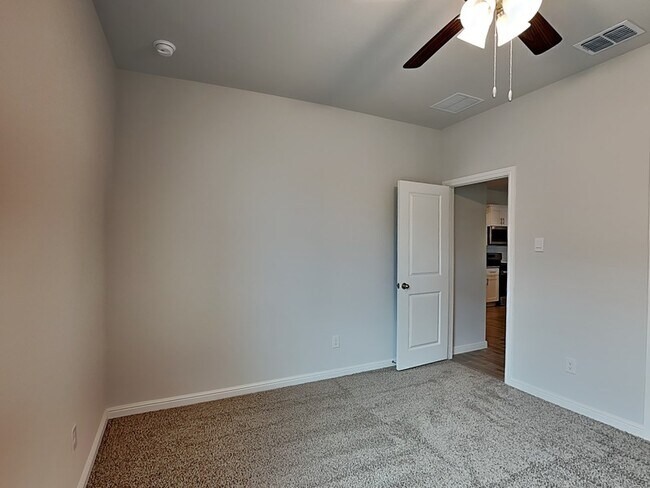 Building Photo - 9617 Brickridge Ln