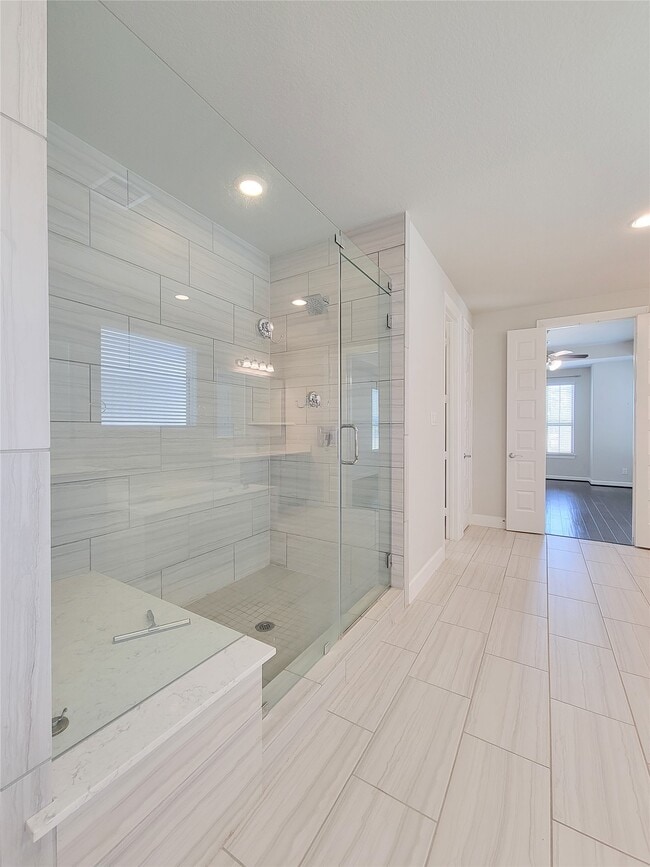 Building Photo - 935 W Lacey Garden Loop