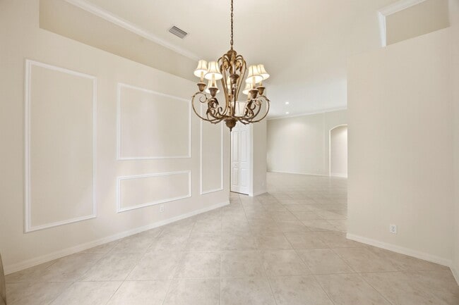 Building Photo - 195 Sedona Way