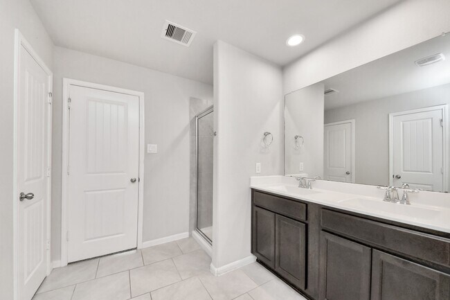 Building Photo - 3314 Zephyr Park Ln