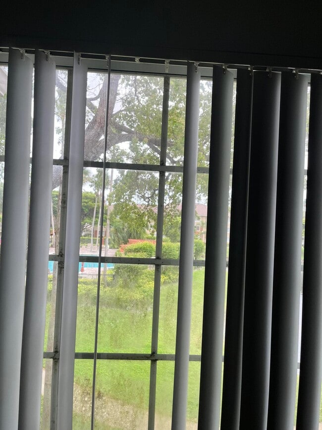 Building Photo - 4191 N Haverhill Rd