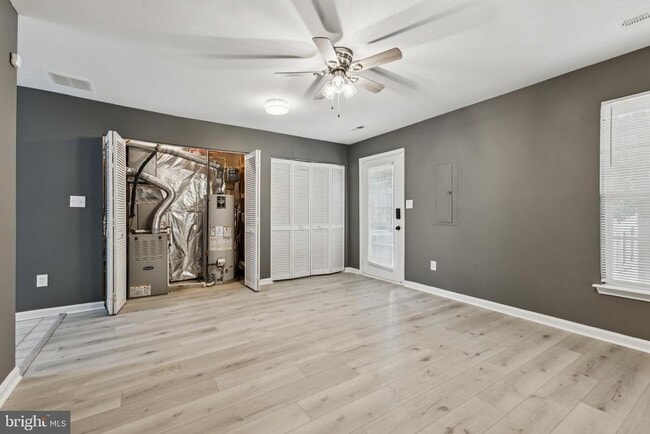 Building Photo - 12099 Wallower Way