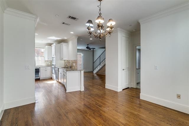 Building Photo - 4149 Grassmere Ln
