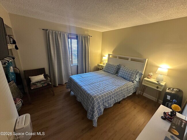 Building Photo - 100 Canebreakers Dr