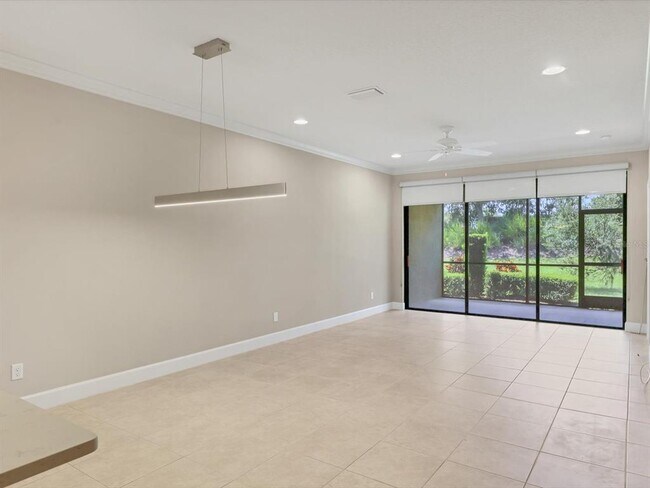 Building Photo - 13604 Messina Loop