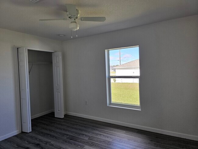 Building Photo - 15593 SW 23rd Court Rd