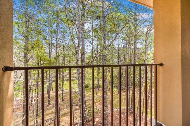 Building Photo - 22 Twinstone Cir