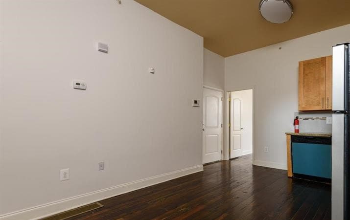 Building Photo - 3830 Baring St