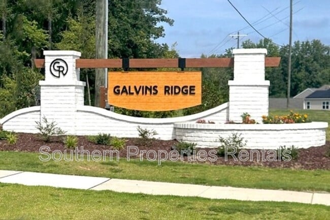 Building Photo - 232 David Hl Dr