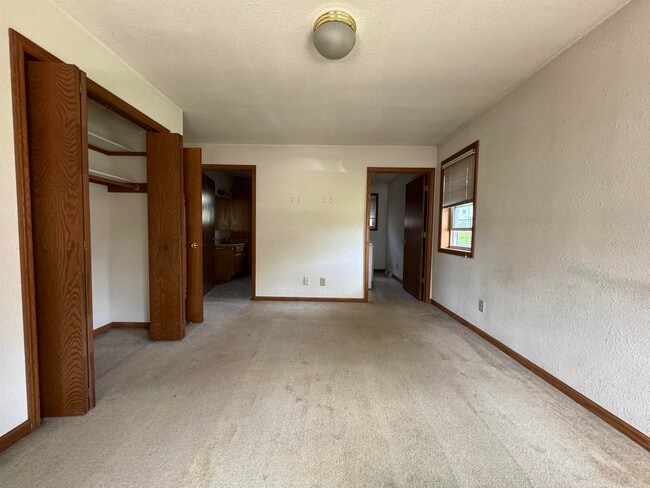 Building Photo - 116 North St