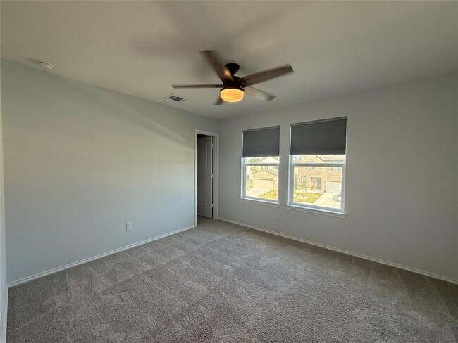 Building Photo - 216 Bougainvillea Lp