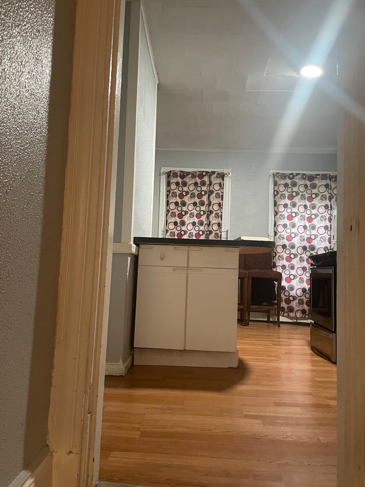 Building Photo - 36 Calumet St