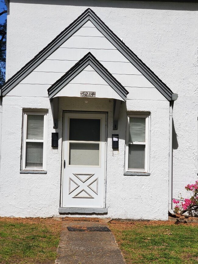 Building Photo - REV5214#A-EA