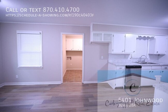 Building Photo - 5401 Johnwood-