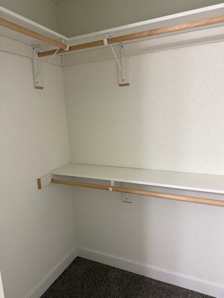 Building Photo - 5304 Silverton St