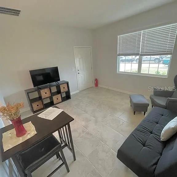 Building Photo - 5321 Amersham Ln