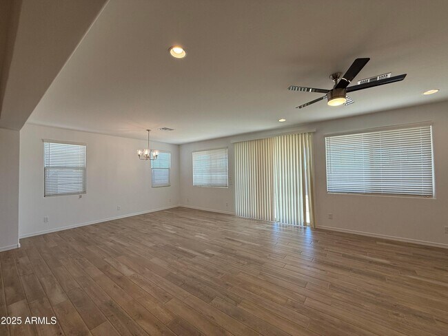 Building Photo - 10155 W Columbus Ave