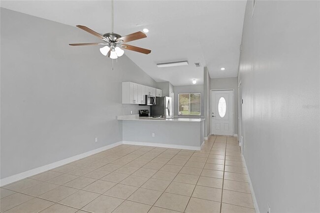 Building Photo - 5846 Willow Leaf Ct