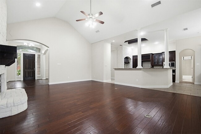 Building Photo - 3205 High Ridge Ct