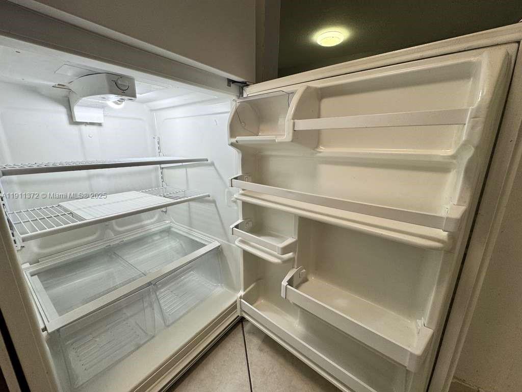 Building Photo - 6195 W 18th Ave