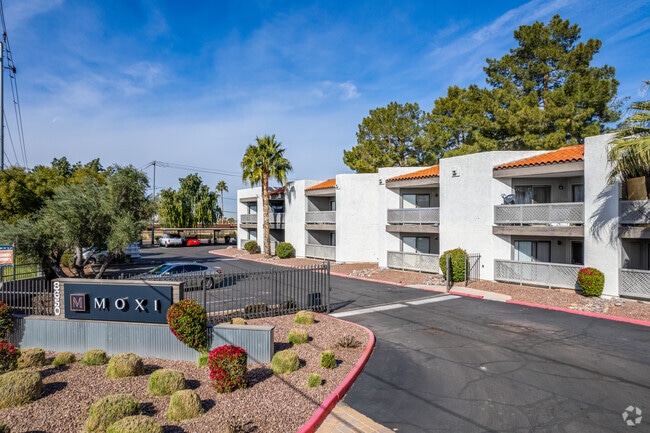 Building Photo - Moxi