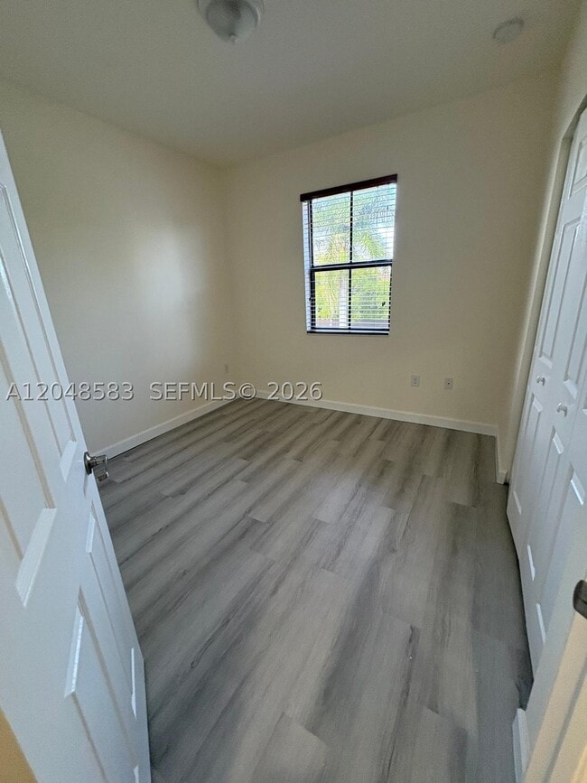 Building Photo - 17460 SW 153rd Ave