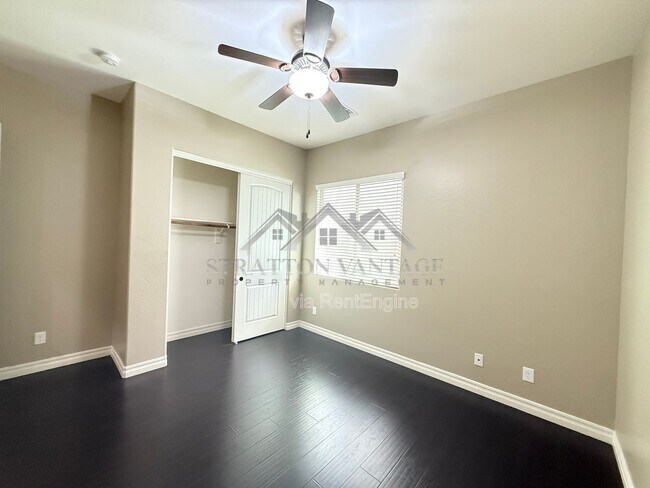 Building Photo - 4032 S Pleasant Pl