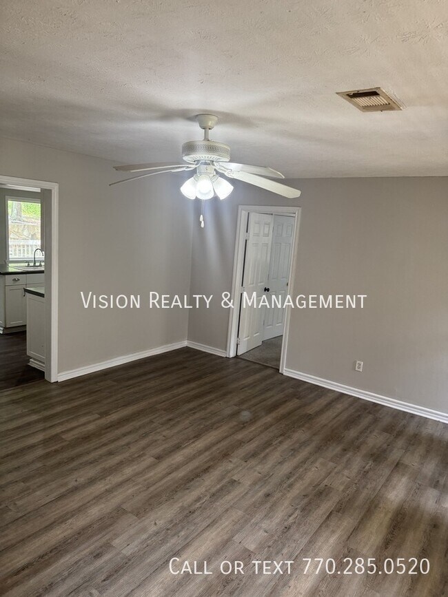 Building Photo - 374 Cavender Creek Rd