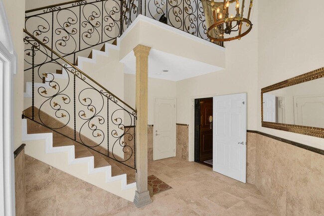 Building Photo - 1704 Del Haven Dr