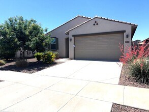 Building Photo - GORGEOUS MARLEY PARK 4 BEDROOM WITH TURF B...