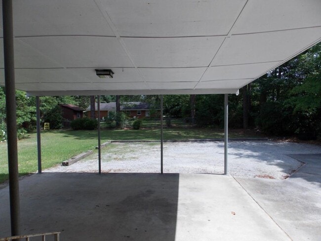 Building Photo - 403 Catherine Ave