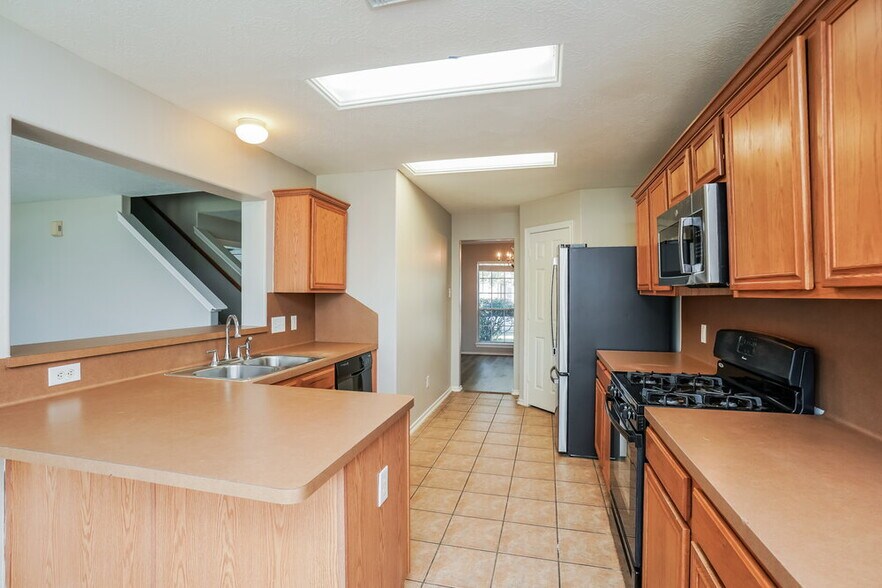 Building Photo - 12910 Hunters Field Ln