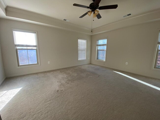 master bedroom - 23347 Tradewind Dr